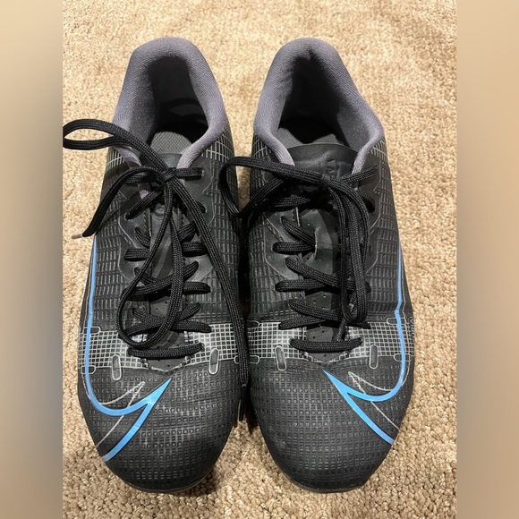 Nike Junior Mercurial Vapor 14 Academy FG/MG Soccer Cleat - Black/Black/IronGrey - Picture 2 of 5